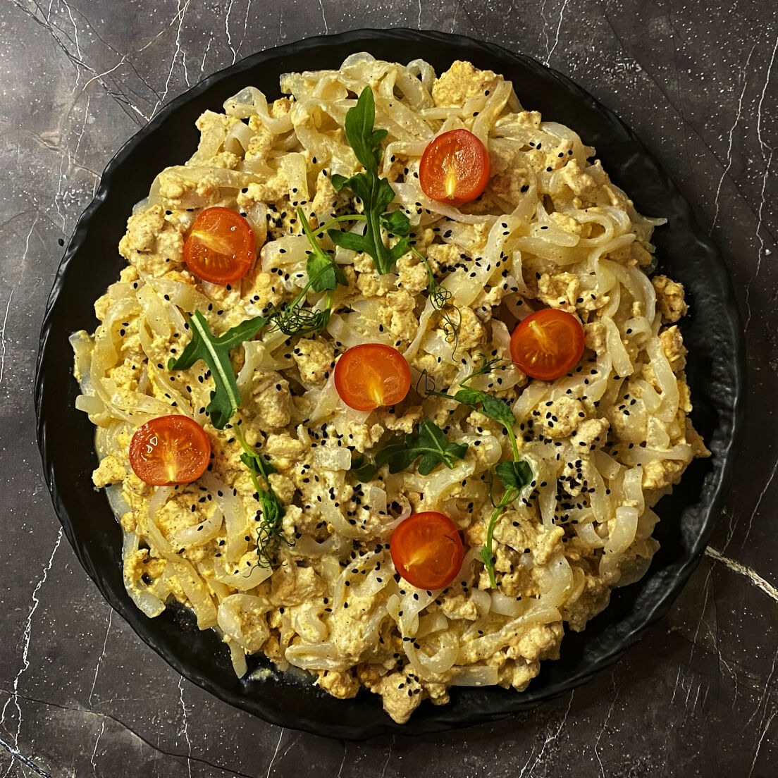 Ширатаки с сыром и фаршем из индейки
