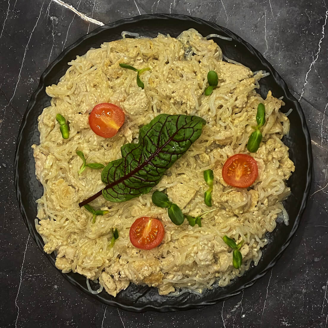 Ширатаки с сыром и куриным фаршем